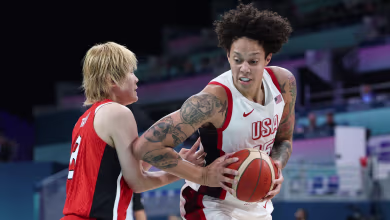 Wilson, Stewart help U.S. women pull away from Japan