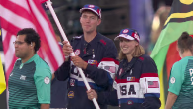 Ledecky, Mead carry U.S. flag into Paris closing ceremony