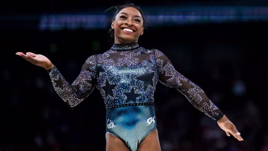 Simone Biles shows out in gymnastics team qualification