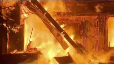 Santa Ana winds kick up again in California fire zone