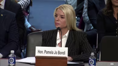 Bondi refuses to answer on possible prosecution of Smith, Cheney and Garland