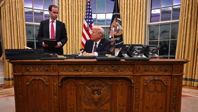 Trump signs pardons for Jan. 6 rioters