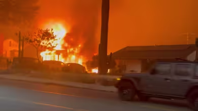 L.A. firefighter finds own home in flames during Eaton Fire