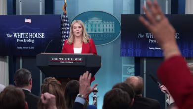 White House press secretary announces changes to press pool