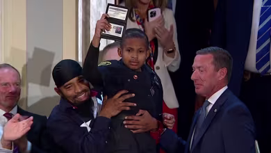 Trump awards teen who beat cancer with honorary Secret Service title