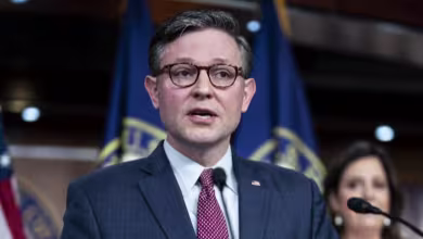 Congressional Republicans unveil spending plan to avert government shutdown