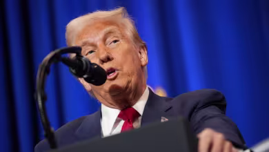 Trump praises Schumer for decision to back GOP funding bill