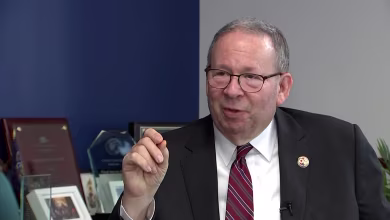 Former U.S. ambassador to Canada criticizes Trump's trade tactics