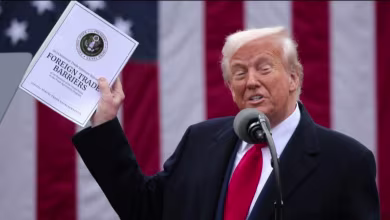 Stock market plunges for second straight day after Trump's tariff announcement