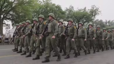 Military parade pays tribute to Vietnam veterans