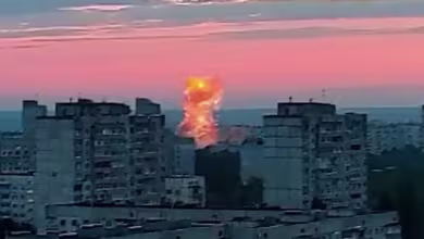 Ukrainians watch peace talks as Russian bombing continues