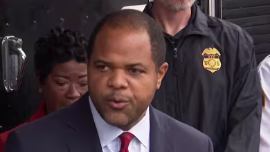 Dallas mayor calls for prayer after deadly ICE facility shooting 