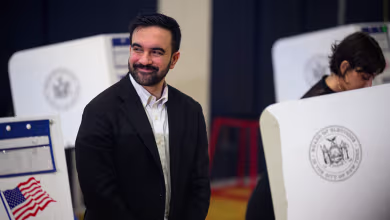 Mamdani casts his ballot in New York alongside his wife
