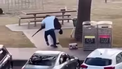 Video appears to show moment Bondi Beach shooter is disarmed