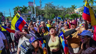 Venezuelans taking to the streets in Florida celebrating Maduro's capture