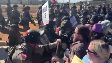 Texas troopers launch canisters at protesters outside detention center