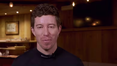 Shaun White says Chloe Kim is 'setting the bar high'