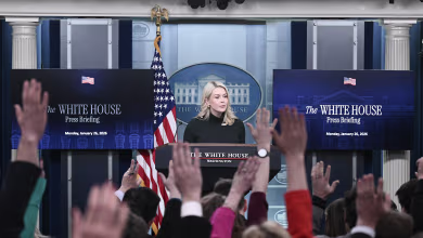 White House holds press briefing