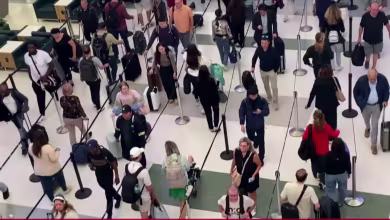 Trump says he will sign order to pay TSA workers following weeks of long lines