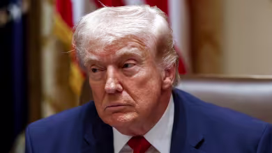 Trump vows to 'obliterate' Iranian targets if deal isn't reached