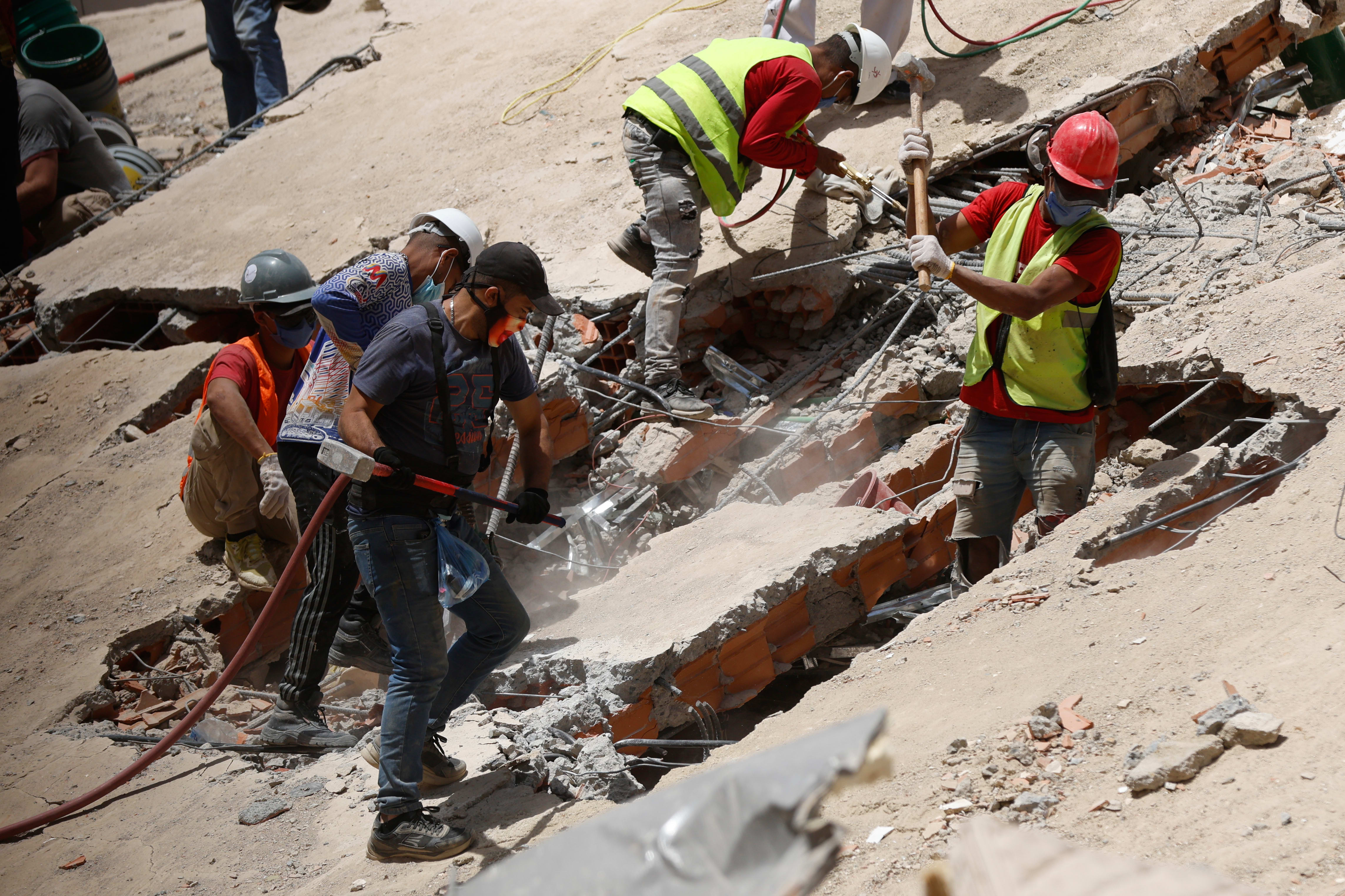 Terremotos en Venezuela | La cifra de muertos asciende a 920 en las horas más críticas para rescatar gente con vida