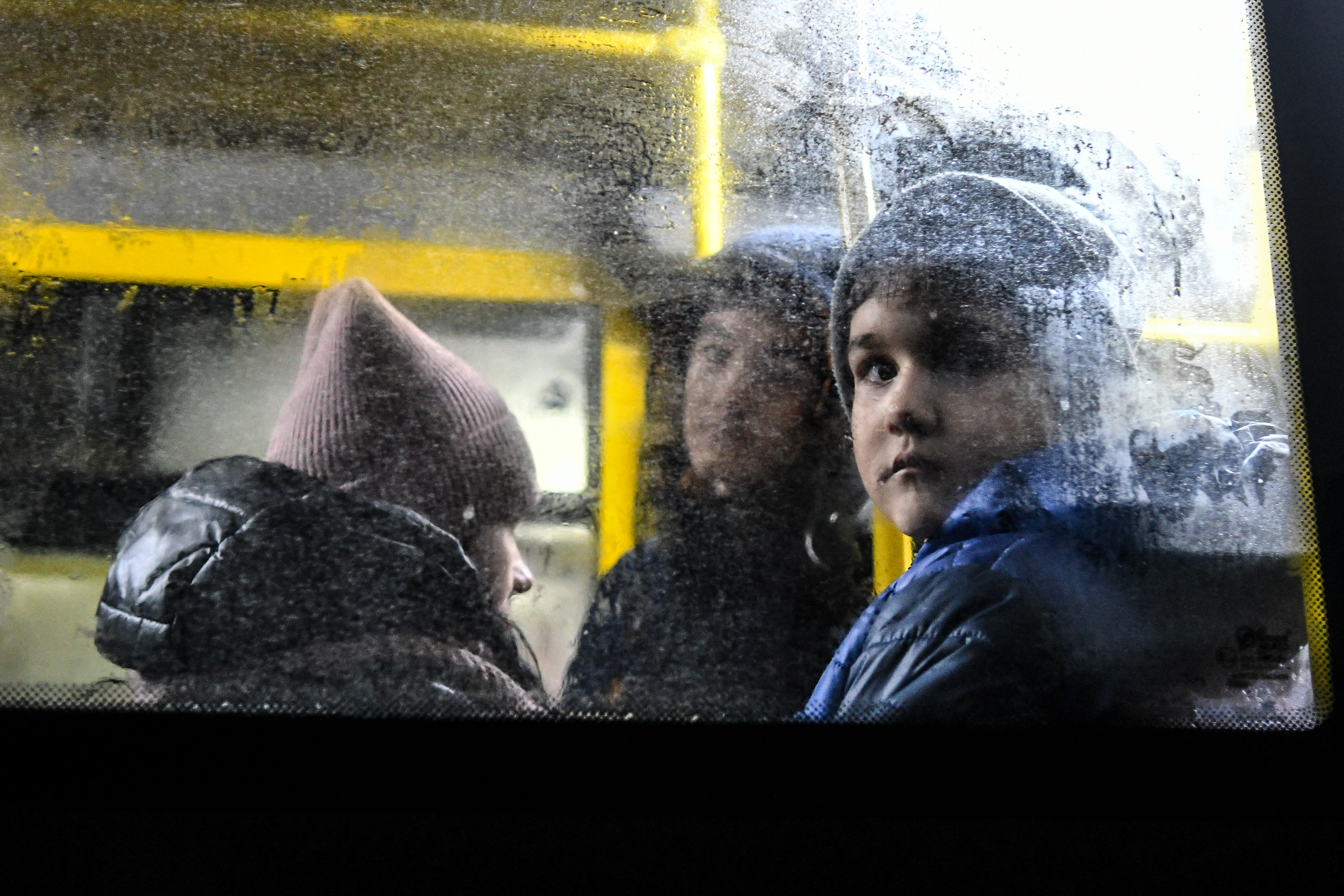 Image: Civilians evacuated from nuclear power plant area arrive in Zaporizhzhia