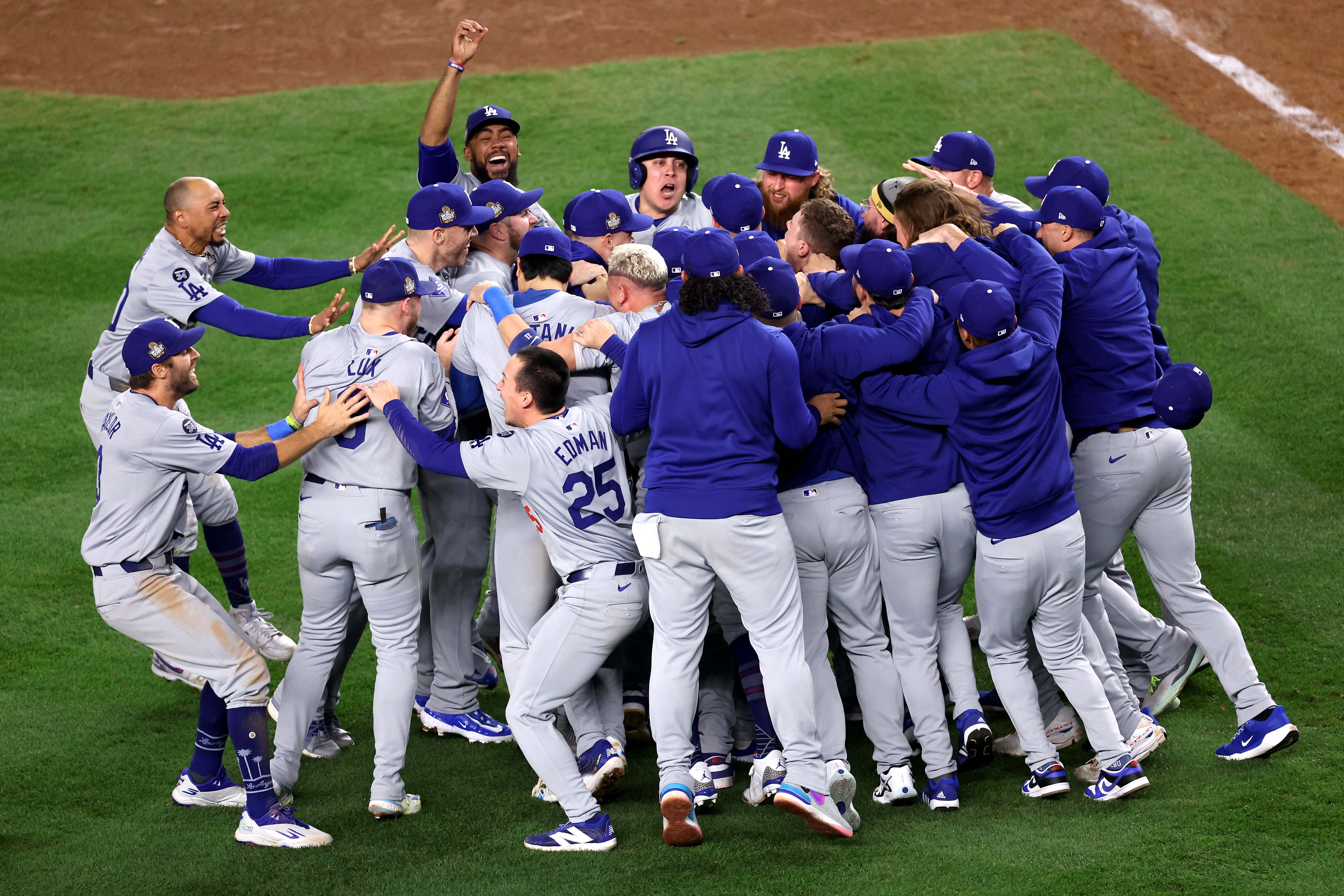 Dodgers celebrate their win. 