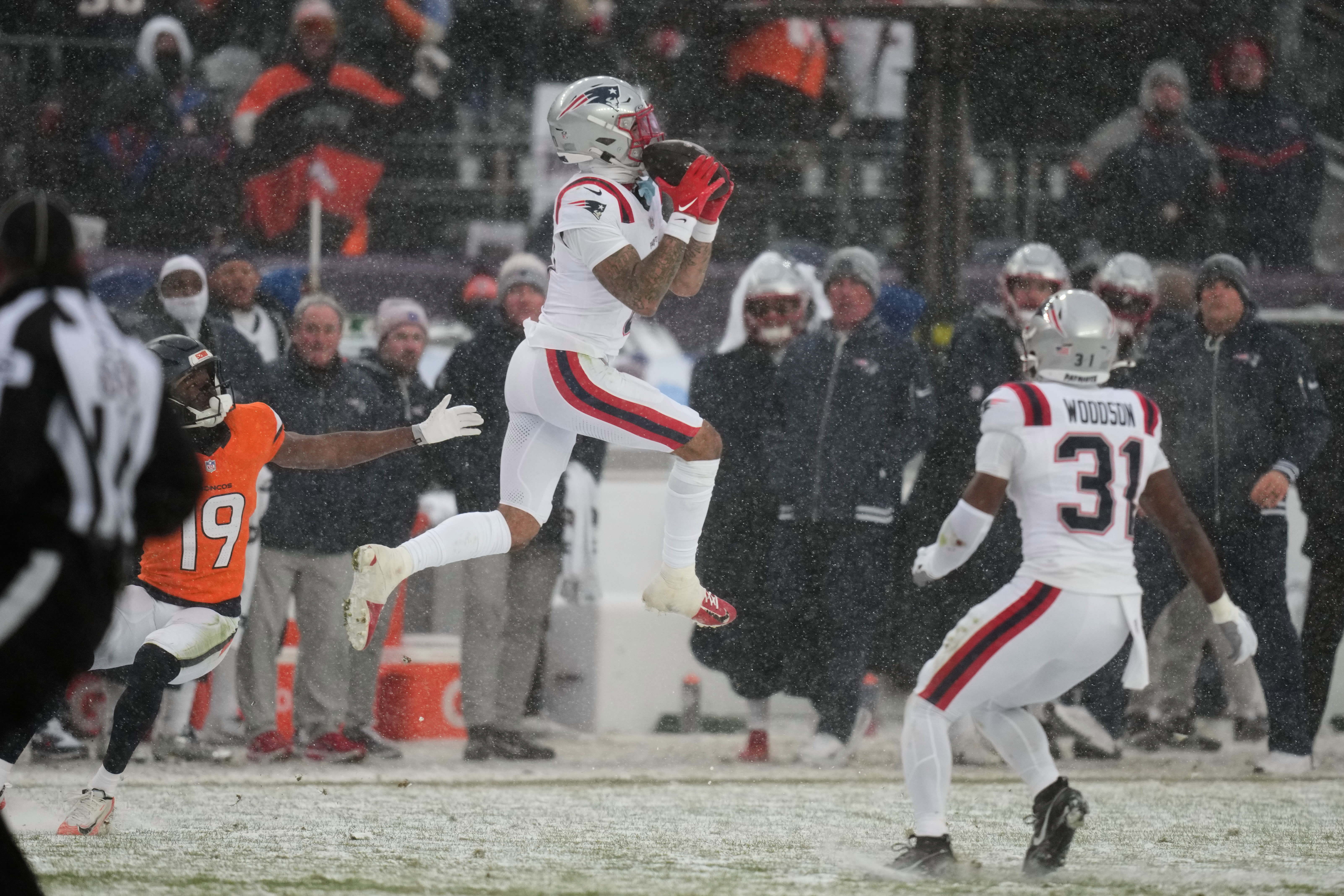 Patriots Broncos Football