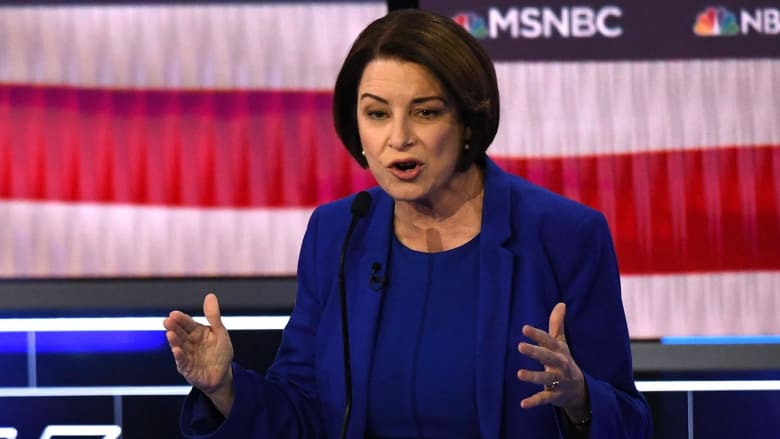 Klobuchar name-drops Mexico’s president after forgetting his name