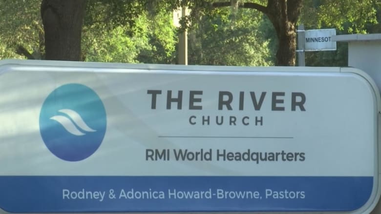 Florida pastor arrested after violating coronavirus orders by holding large services