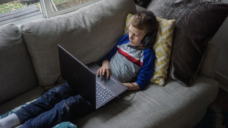 See how a parent and a teacher are adjusting to home learning