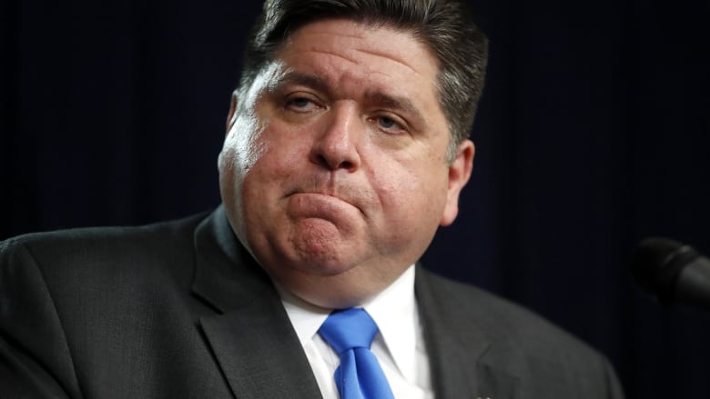 Illinois governor issues stay-at-home order through April 7