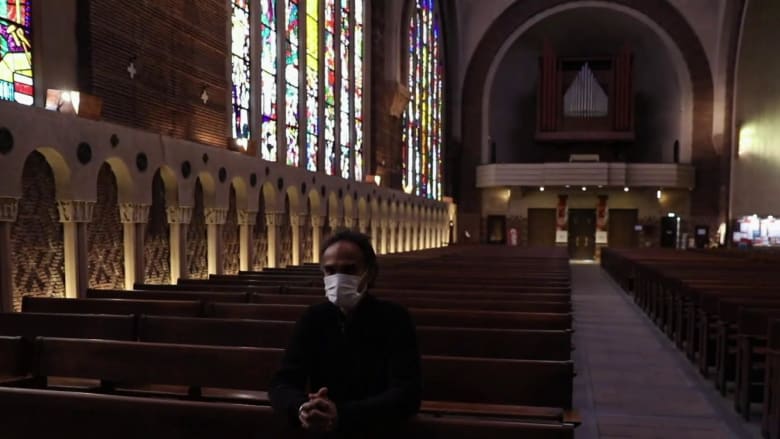 Churches hold online Easter weekend services because of coronavirus