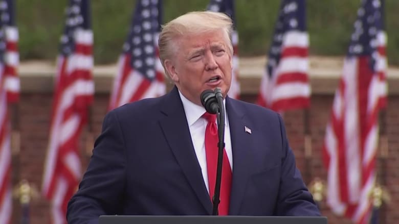Trump honors military members who 'raced into danger' to help Americans during coronavirus