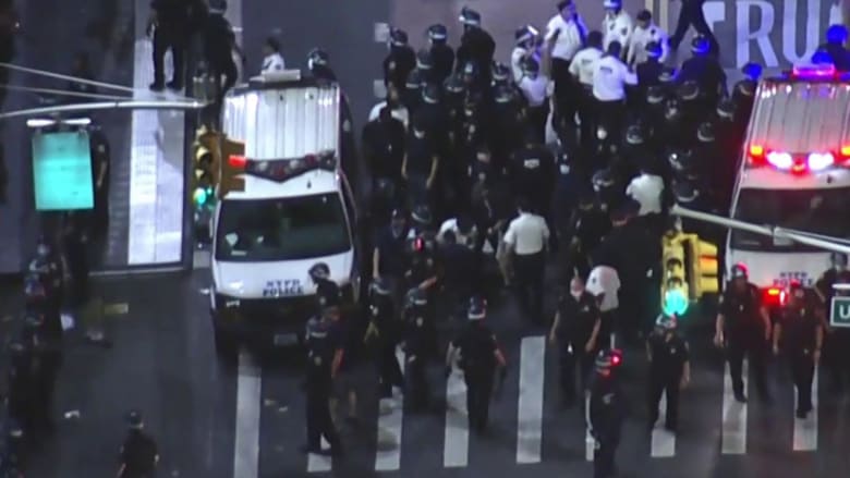 Protesters, police clash in New York City