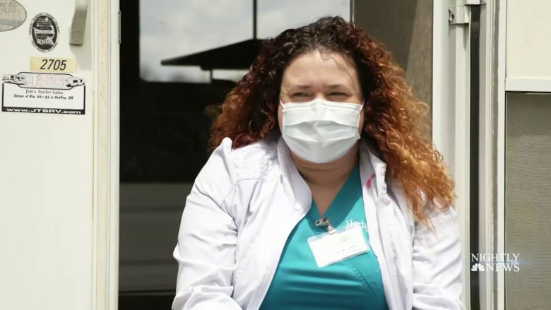 Heartwarming Mother’s Day surprises for nurses isolated away from family
