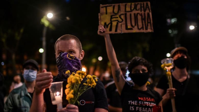 Candlelight vigil held for George Floyd in Mexico City