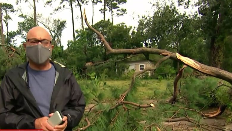 Texas, Louisiana assess damage of Hurricane Laura