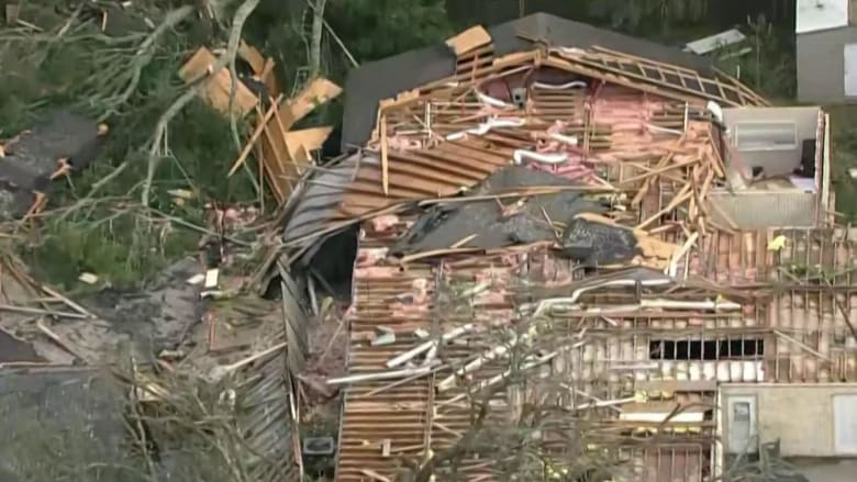 Powerful Hurricane Laura leaves devastation in Louisiana and Texas