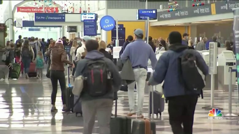 Holiday rush begins despite travel warnings