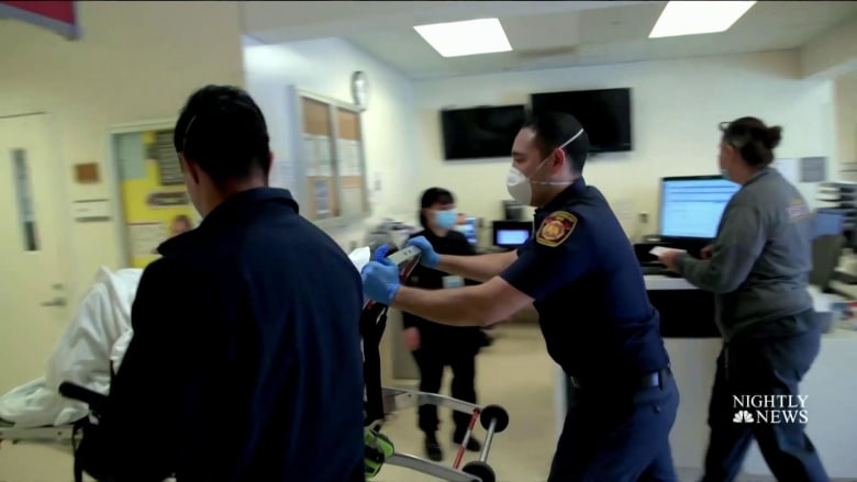 U.S. Covid cases surge as more holiday travel looms