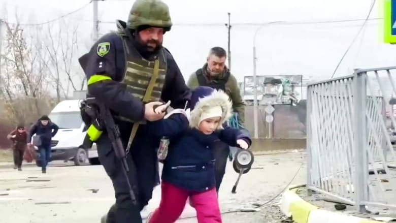Efforts intensify to help civilians escape fighting in Ukraine