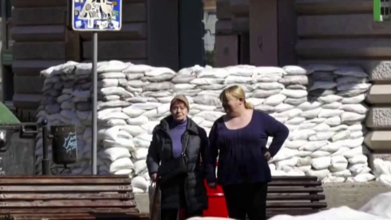 Odesa prepares for arrival of Russian forces