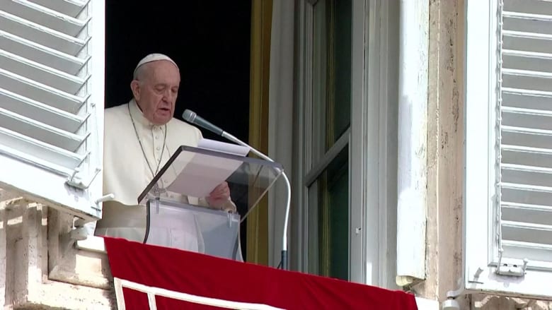 Pope Francis renews calls for negotiations in Ukraine, says humanity must abolish war