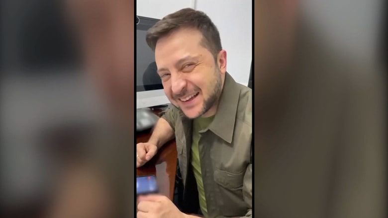 ‘You are a man, a hero’: Zelenskyy congratulates freed mayor of Melitopol