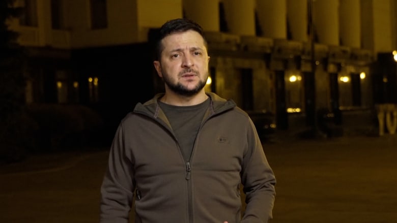 Zelenskyy urges the world to show support for Ukraine as war nears a month