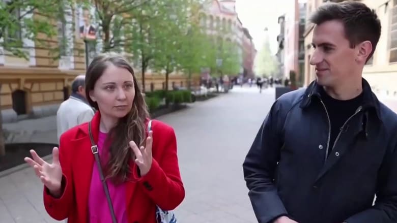 Russian woman helps over 200 Ukrainians find refuge across Budapest 