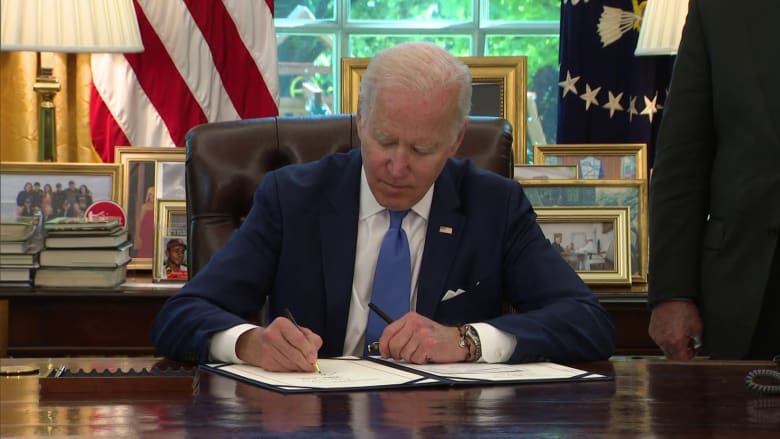 Biden signs bill to provide 'pivotal' support for Ukraine