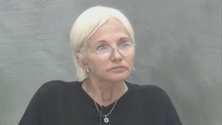 Ellen Barkin on 'controlling' relationship with Johnny Depp