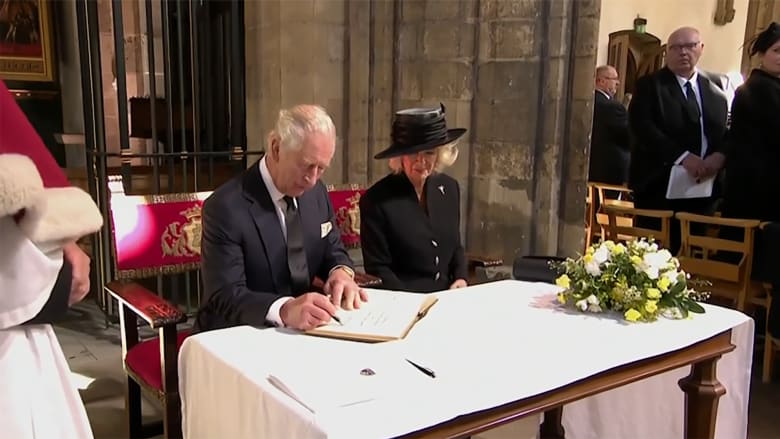 King Charles III signs with his own pen after viral leaky ink moment